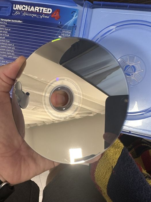 Uncharted 4 za ps4 специално издание