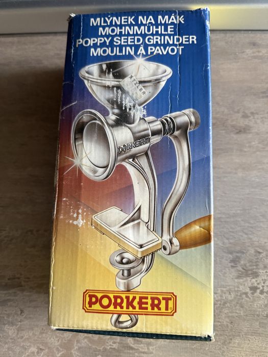 Rasnita pentru seminte de mac