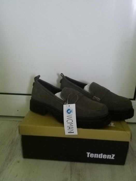 Нови велурени мокасини