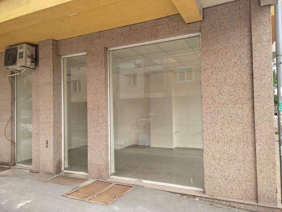 Дава се под наем Магазин в София, Зона Б-19 - 27 кв.м за 648.21 € - Снимка #1