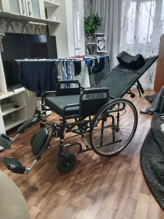 Инвалидная коляска, Б/У.