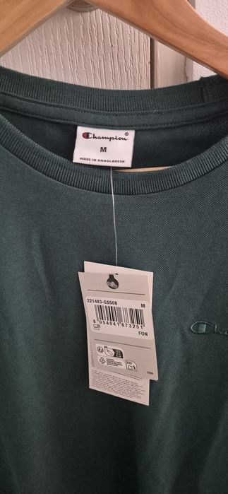 Tricou Champion   .