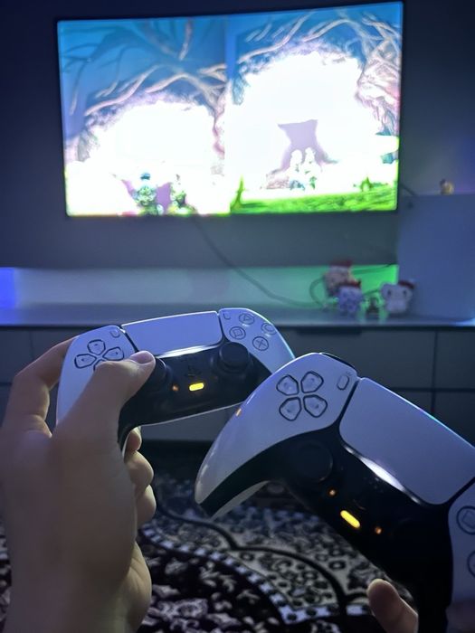 Продается Игровая Приставка PS5