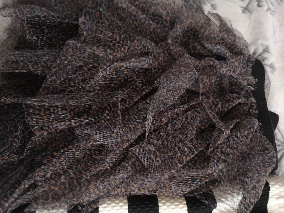 Fusta fete, 8, 9 ani, 134-140, noi