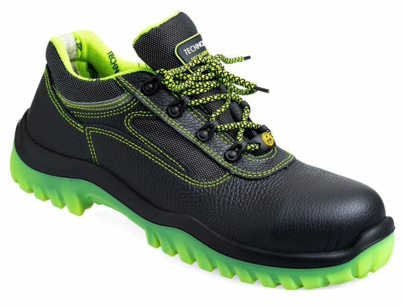 Продаю спец ботинку