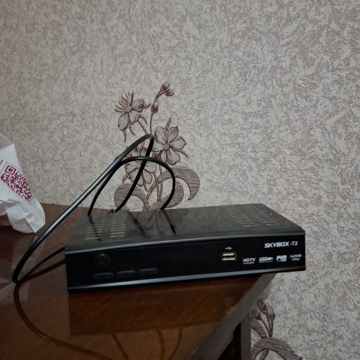 Продам dvd player и два тюнер Т-2