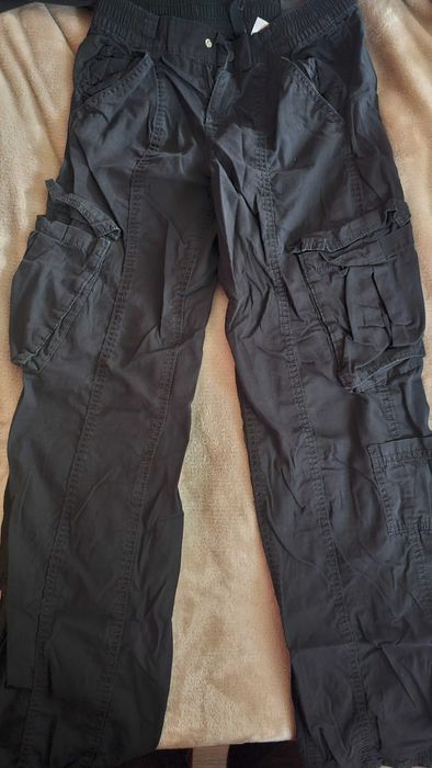 Различни модели и размери дънки