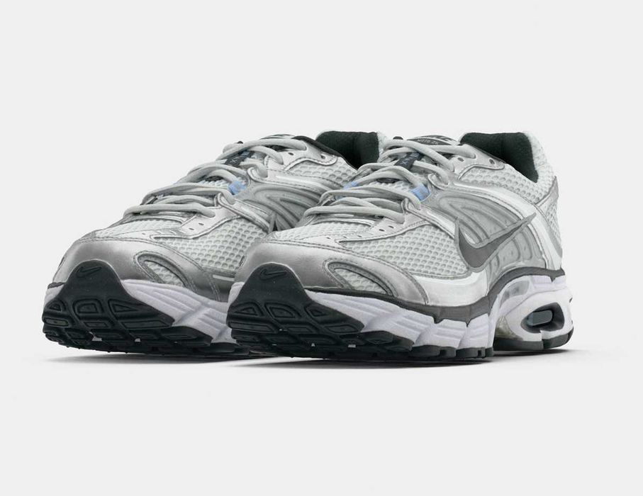 Мужские кроссовки Nike Air Max Moto 2K EUR 42.5 оригинал
