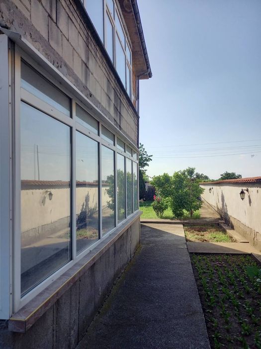 Продавам КЪЩА в с. Боянци, обл. Пловдив