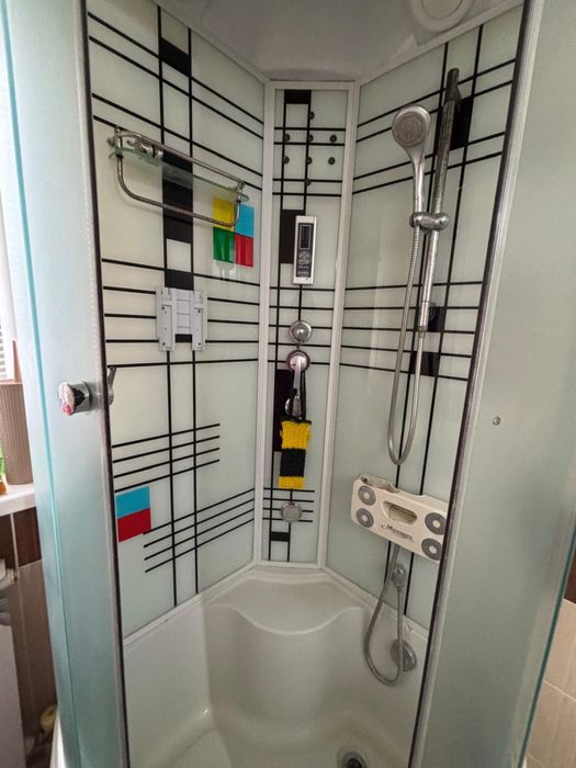 Душевая кабина сатылады