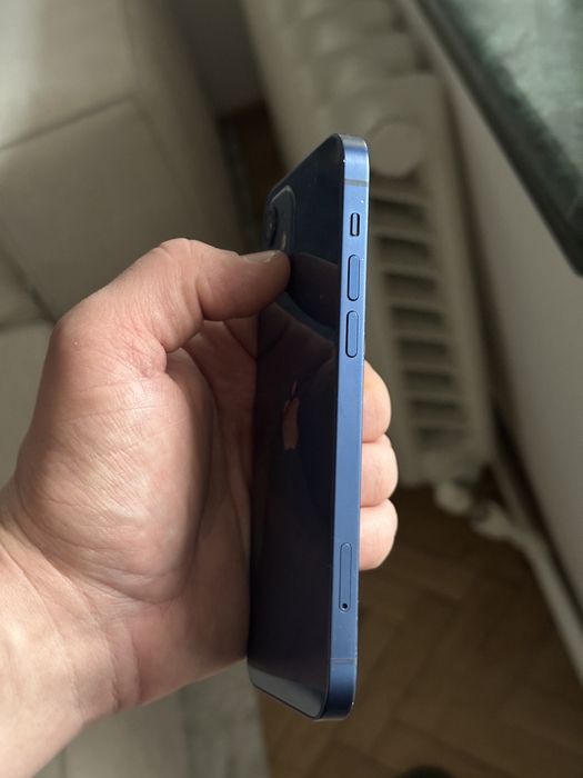 Iphone 12 128GB Albastru FullBox Neverlocked + 3 Huse