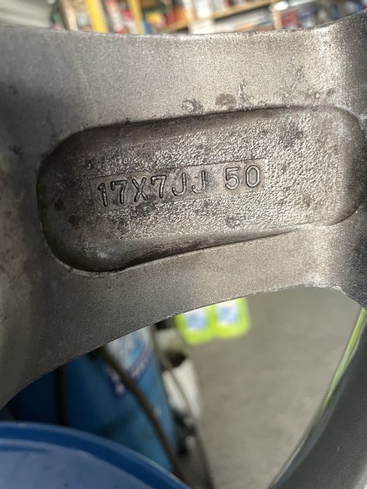 Диск титановый R17  5/114.3