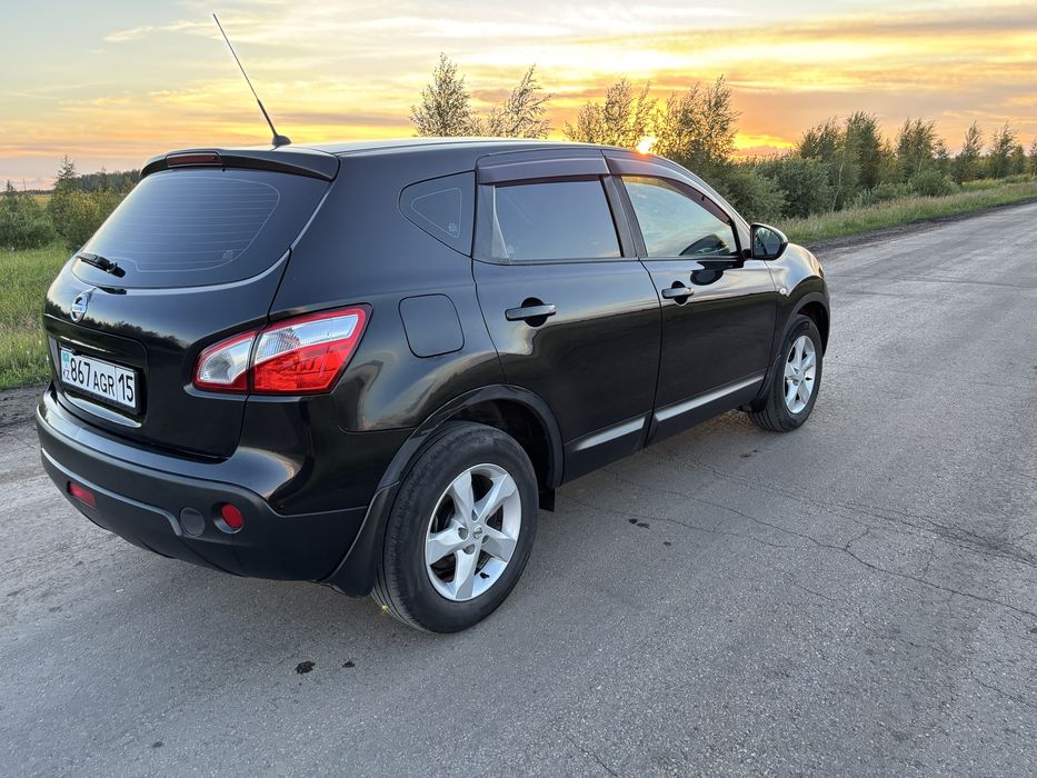 Продам Nissan Qashqai