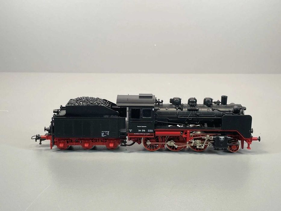 Locomotiva FLEISCHMANN analog BR 24 scara HO 1/ 87