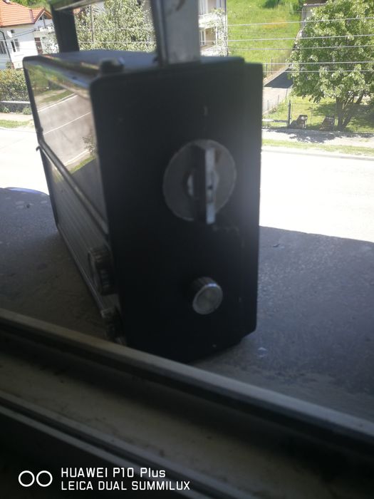 Ретро радио Веф за разбирачи