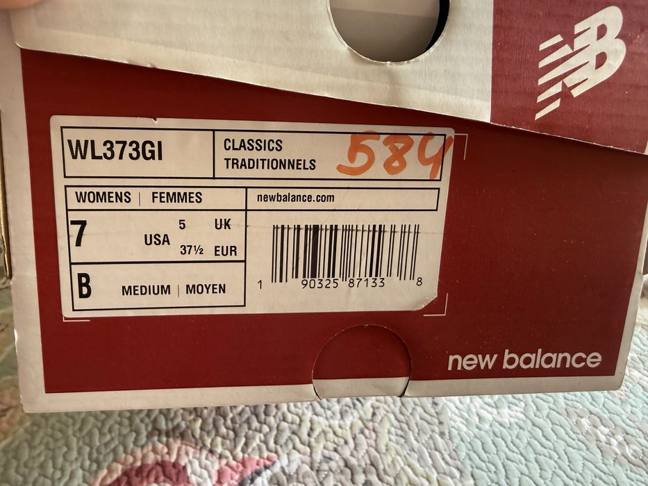 Кроссовки женские New balance. Оригинал! Размер 37,5