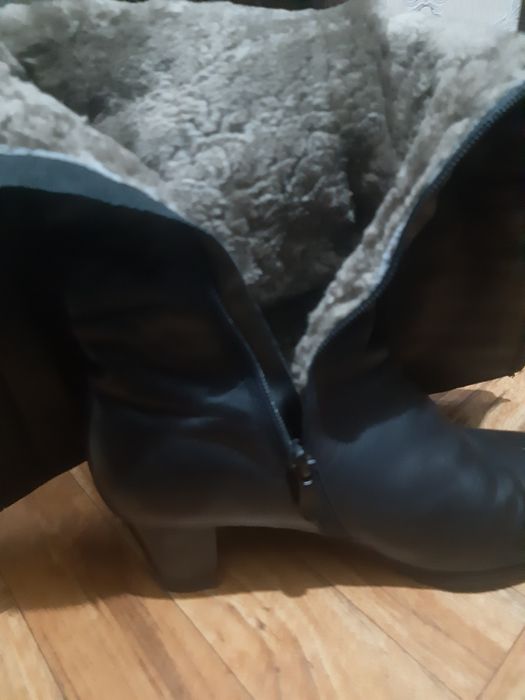 Продаётся сапоги