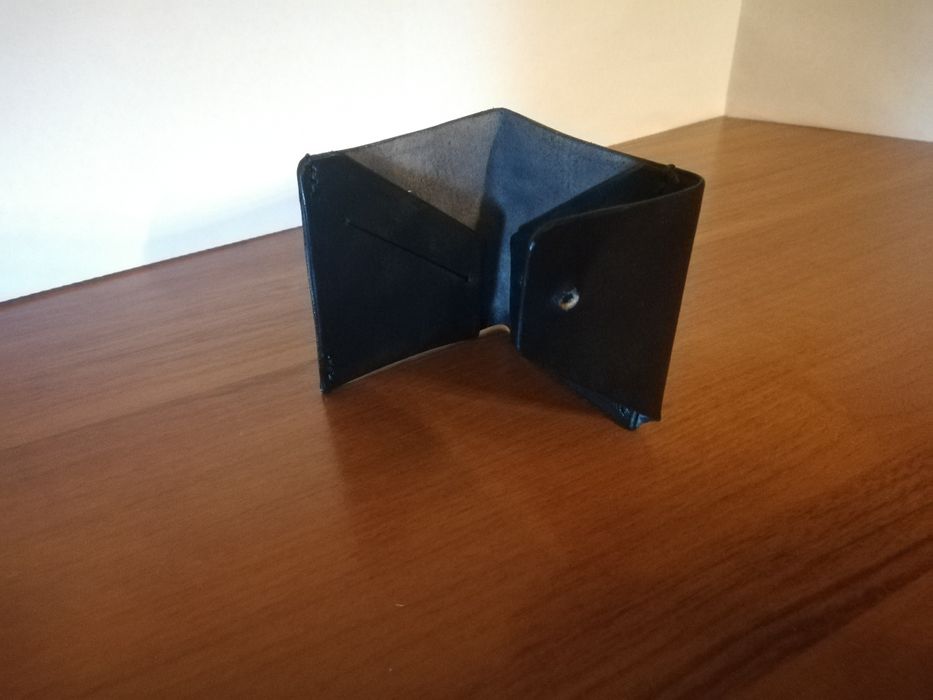 Портфейл от естествена кожа