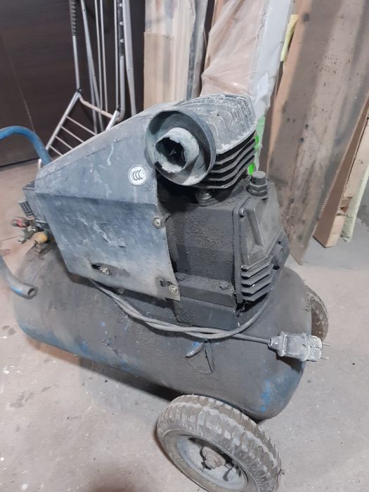 Компрессор 30 литров