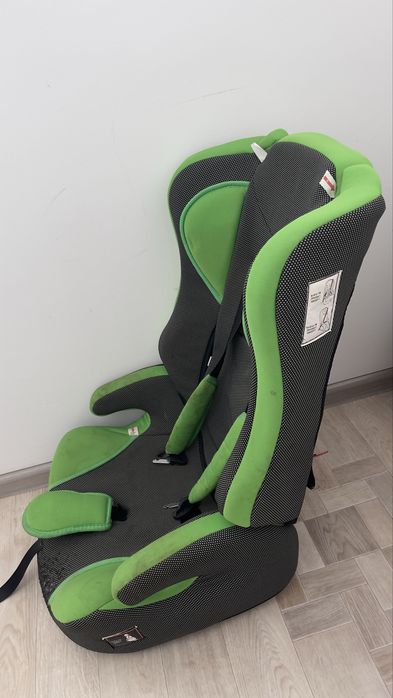 Детское автокресло