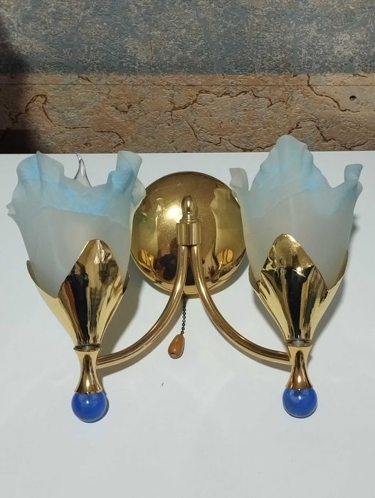 Настенное бра светильник