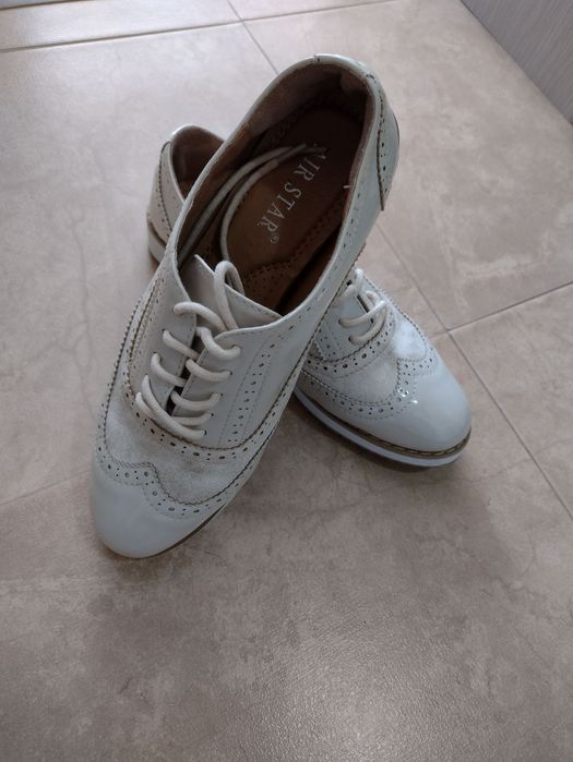 Дамски обувки номер номер 37