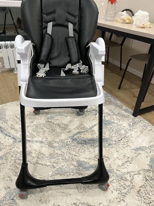 Стульчик для кормление