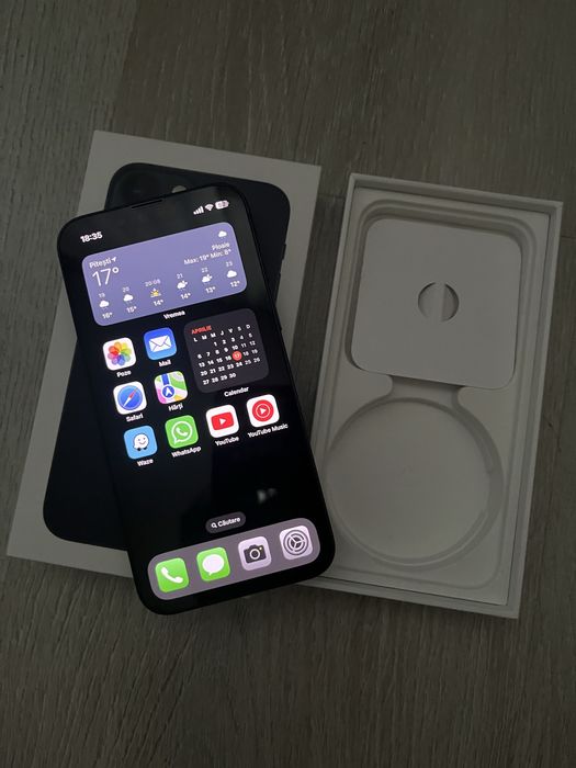 Iphone 13 mini Nevarlocked Full Box