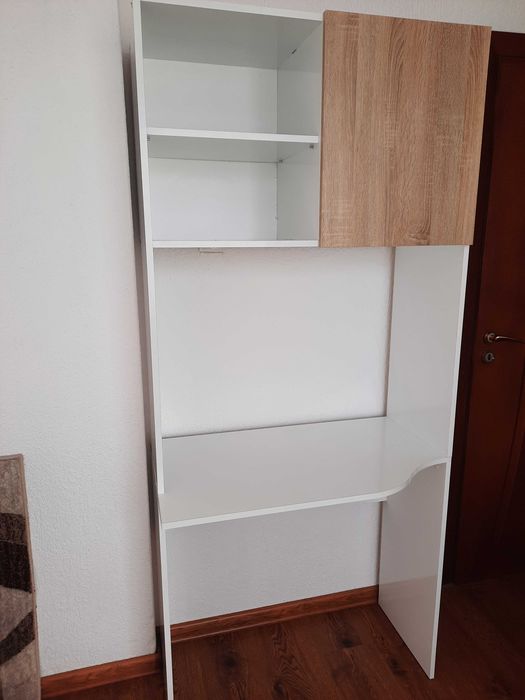 Бюро с надстройката. НОВО.