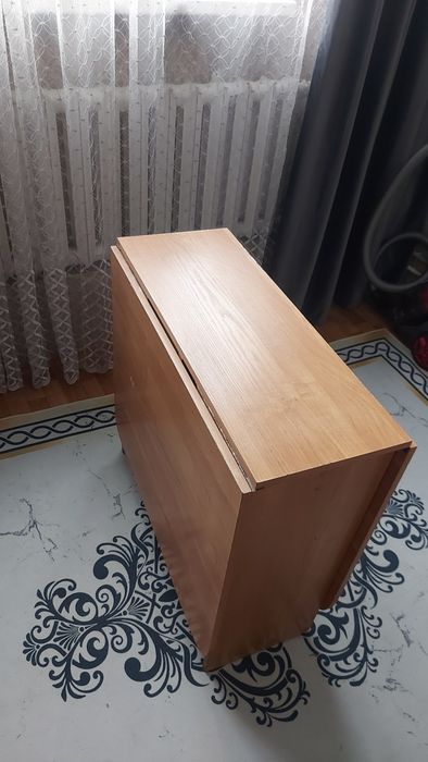 Продаётся стол трансформер