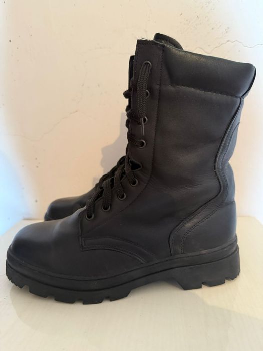 Продам берцы новый