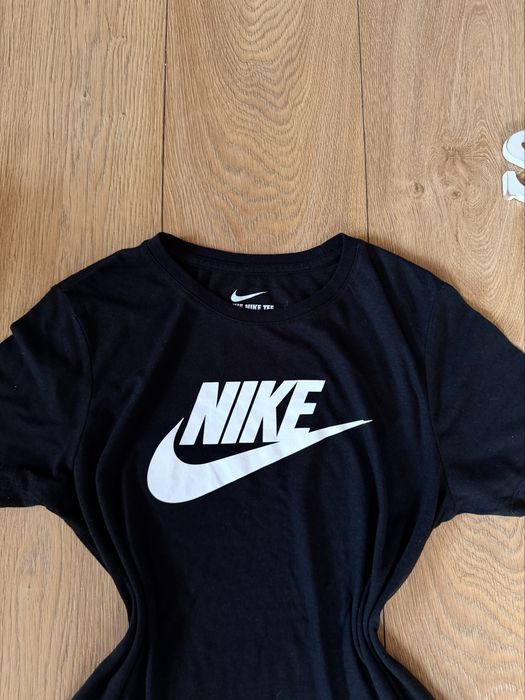 Разкошен ежедневен тишърт Nike