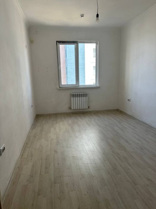 Срочна сотилади Яшнобод Олмос махалла 3/6/16