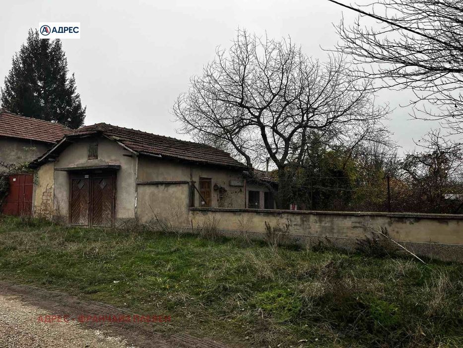 Продава се Къща в с. Градище, Област Плевен - 100 кв.м за 350 €/кв.м - Снимка #1