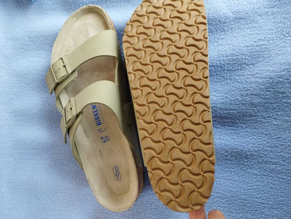 Чехли Birkenstock и мокасини ecco номер 47.