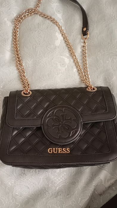 Продам сумку Guess