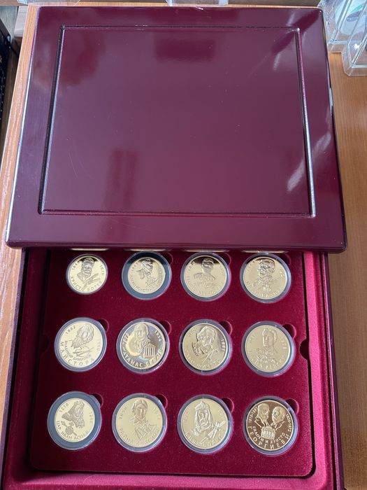 12 позлатени медални монети от колекция “Бележити българи”