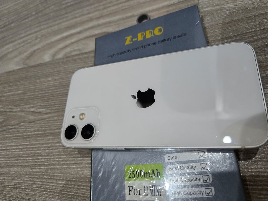 Продам iPhone 12 mini 128GB KH/A