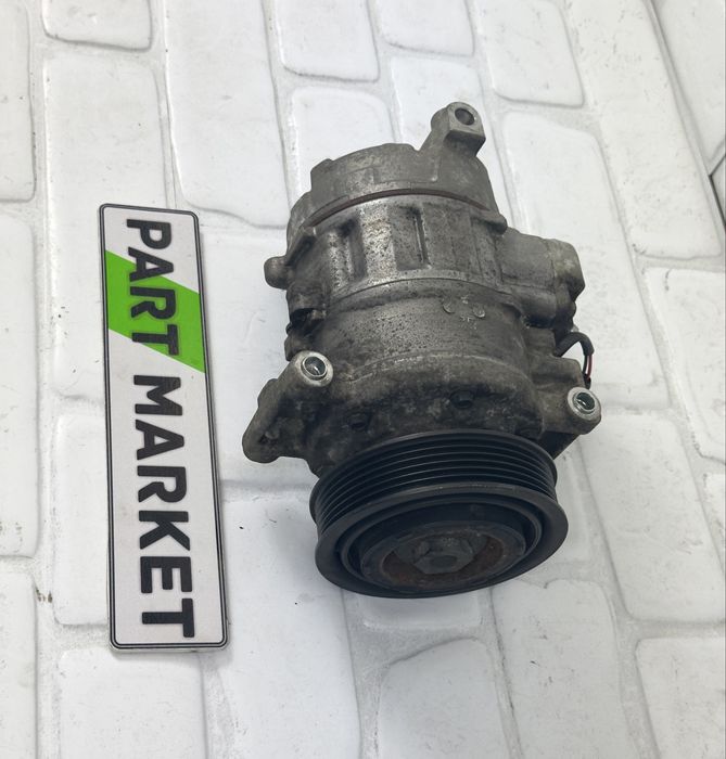 Компресор климатик AUDI 4G0260805B