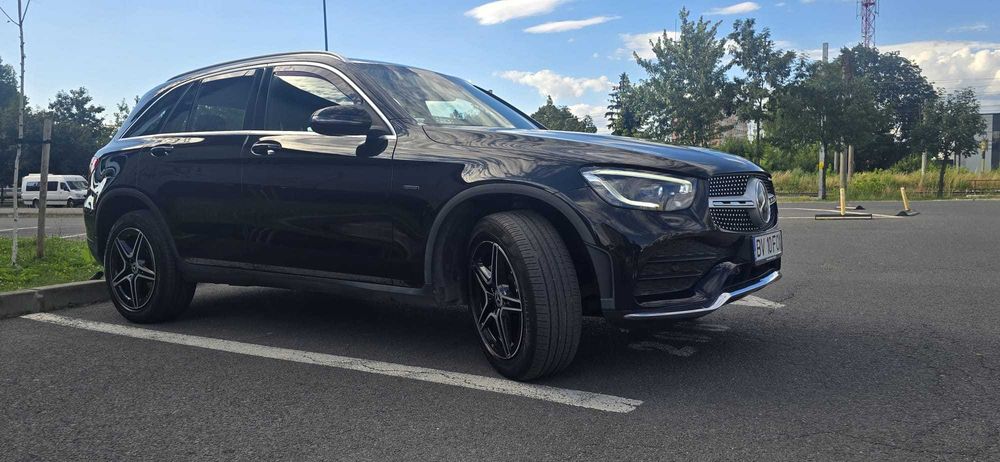 MERCEDES GLC 300e plug in hybrid 24990 euro