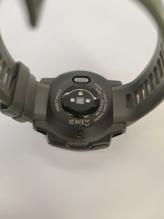 Смарт часовник Garmin Instinct, 45 mm