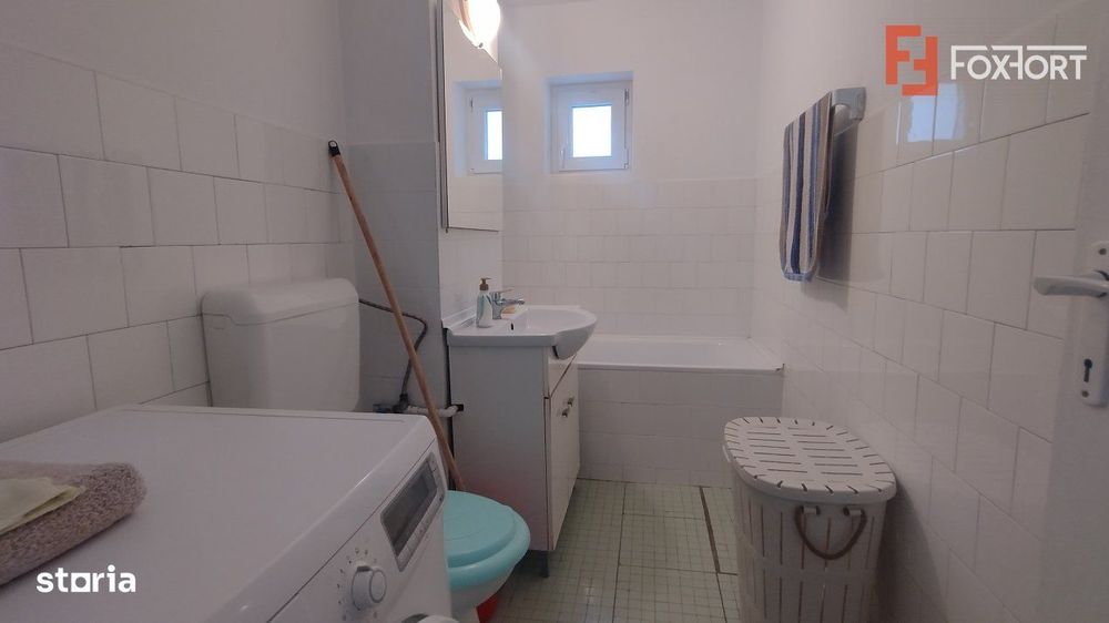 Apartament 3 camere 68 mp, zona Lipovei - Garaj