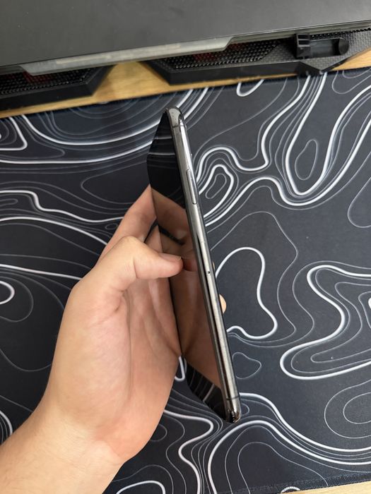 iPhone 11 PRO MAX 64 GB Impecabil.Liber de retea