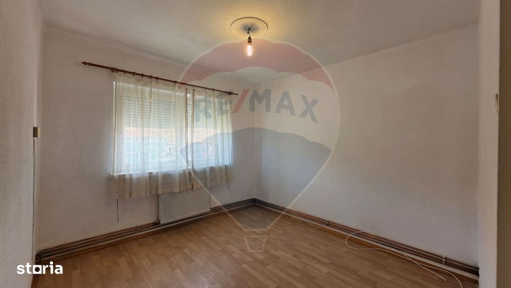 Apartament de vânzare Medias, str. Lupeni, Vitrometan