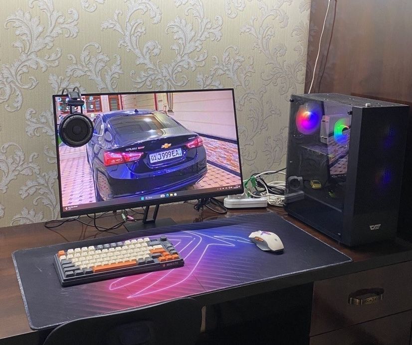 Kompyuter sotladi srochna ideal holatda