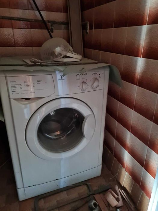 Продава се Тристаен апартамент в Плевен, Дружба 4 - 98 кв.м за 898 €/кв.м - Снимка #13