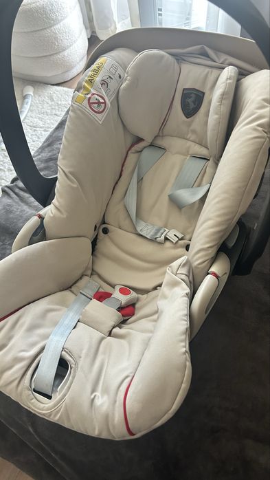 Столче за кола Cybex