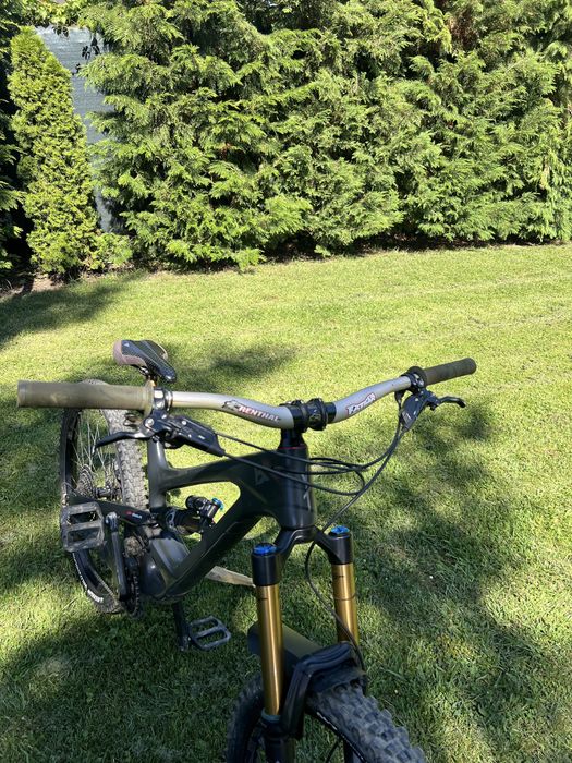 Full Suspension Yt Capra pro Race CF