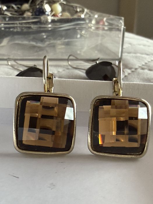 Продам бижутерию