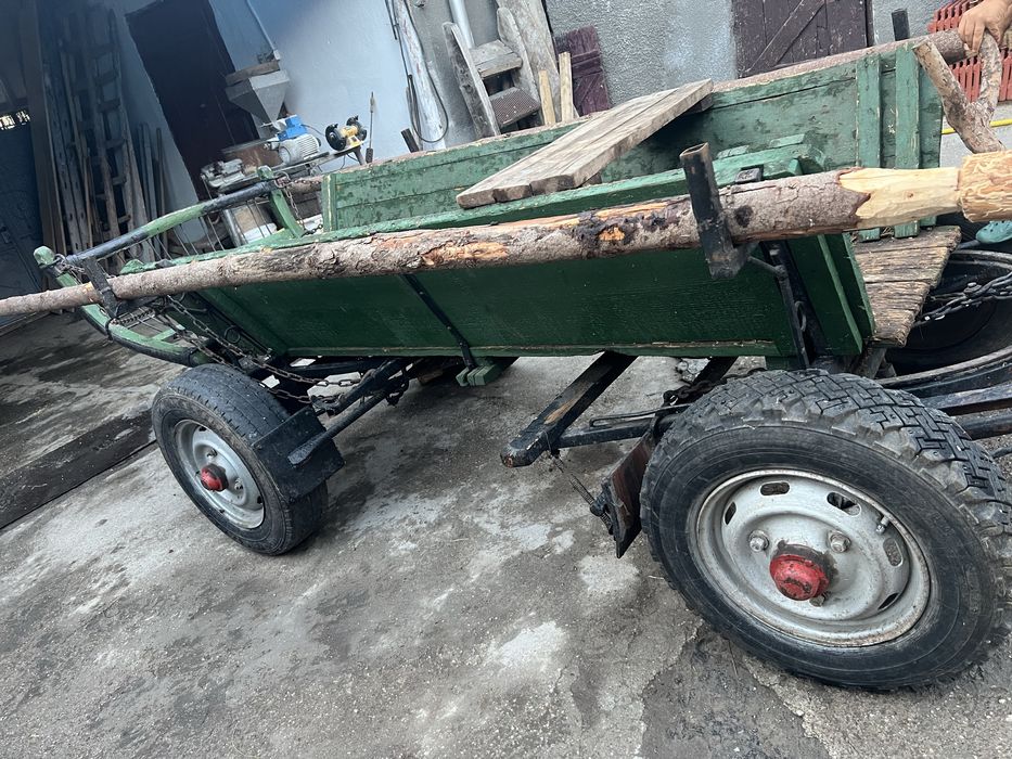 Caruta de cai sau tractor